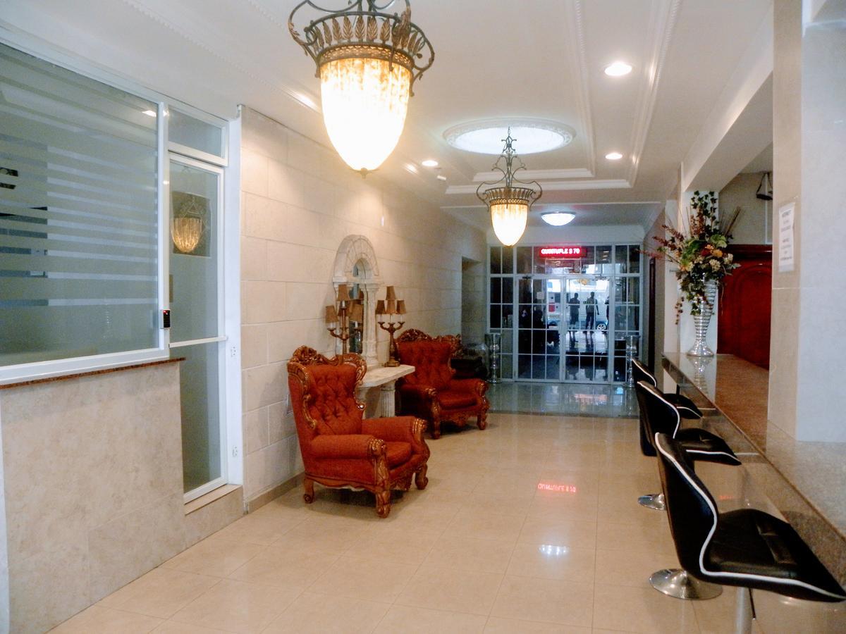 Meryland Hotel Колон Экстерьер фото